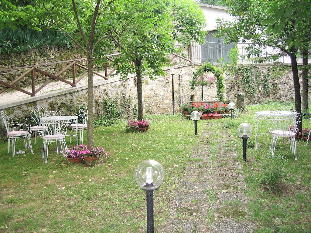 Hotel Villa Stella Acquasparta Exterior photo